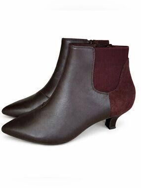 Clarks Brown Leather Suede Ankle Booties Kitten Heel Side Zip Women’s Size 6.5